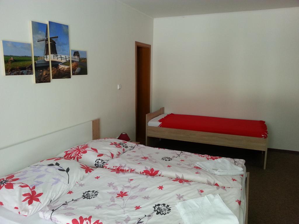 Guest House Stary Sedlonov Trutnov Room photo